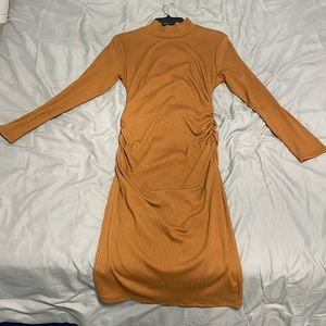 Midi dress - brown midi dress with scrunched sides